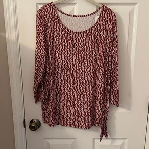 Belle by Kim Gravel Red and White Abstract Blouse
Never worn